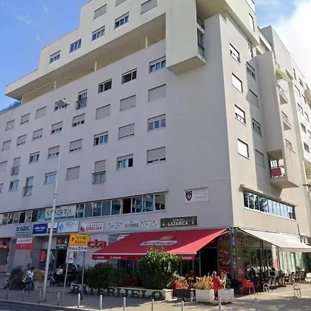 Apartment With Wifi - 22773